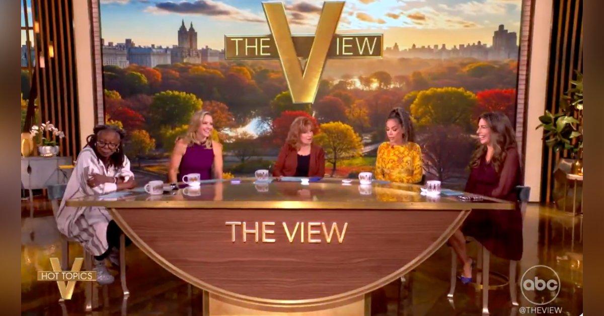 Photo of Whoopi Goldberg looked disinterested when Sunny Hostin explained how she used AI to help solve a marriage issue.