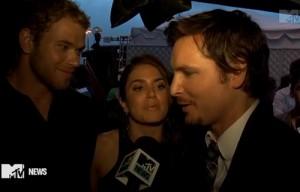 2011__06__Robert_Pattinson_Taylor_Lautner_June6newsnea 300×192.jpg