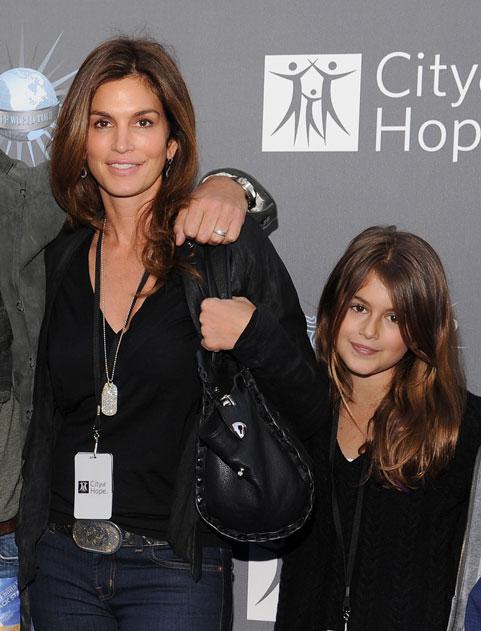 Ok_062613_cindy crawford kaia_ _1.jpg