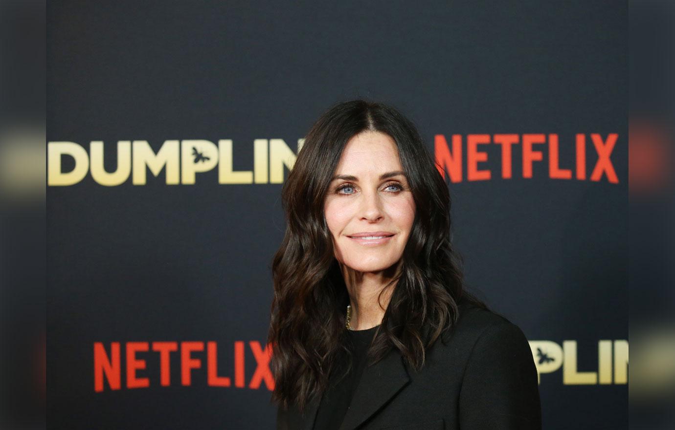 ourteney Cox attends the Los Angeles premiere of Netflix's "Dumplin'"