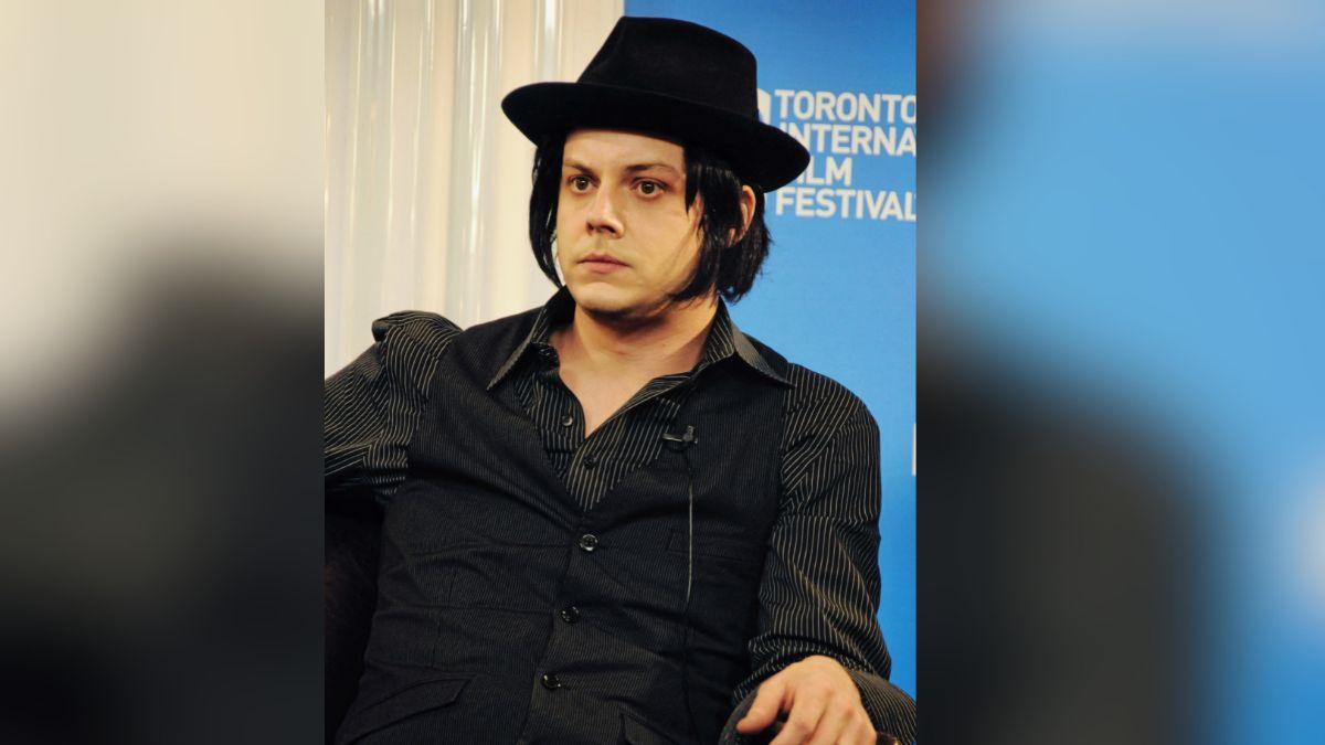 image of Jack White said he doesn't think the pop star's music is 'boring.'