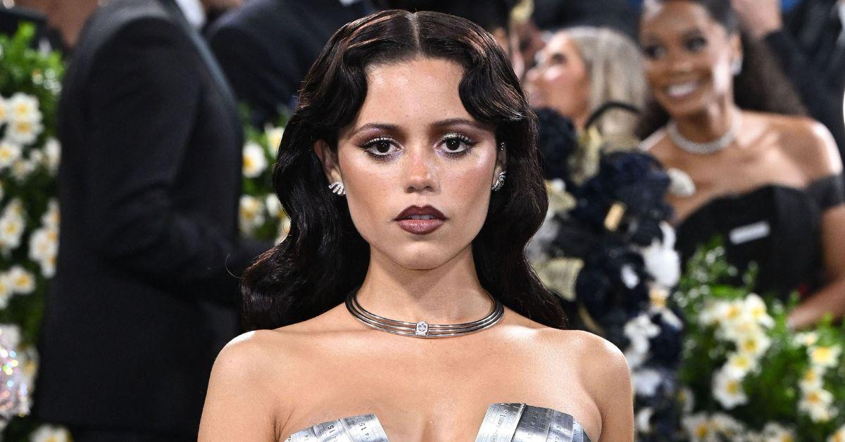 jenna ortegas relationship status is the wednesday actress single