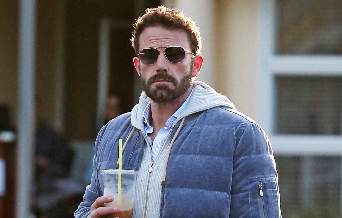 Ben Affleck & Jennifer Lopez Grab Coffee & Donuts Again