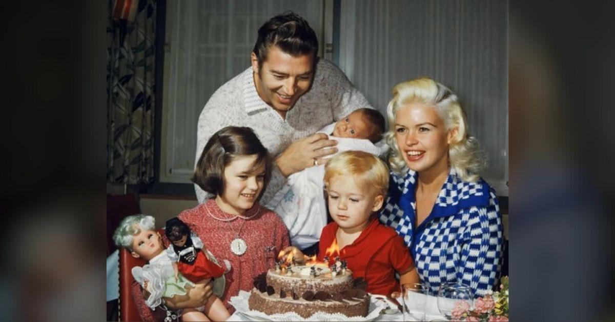 Photo of Jayne Mansfield,Mickey Hargitay,Mariska Hargitay,Miklós Hargitay, Jr and Zoltán Hargitay.