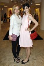 2010__03__TREESJE MENA KRYSTEN 150×225.jpg