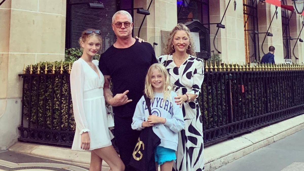 Image of Eric Dane shared two daughters, Billie 15, and Georgia, 14, with his estranged wife, Rebecca Gayheart.