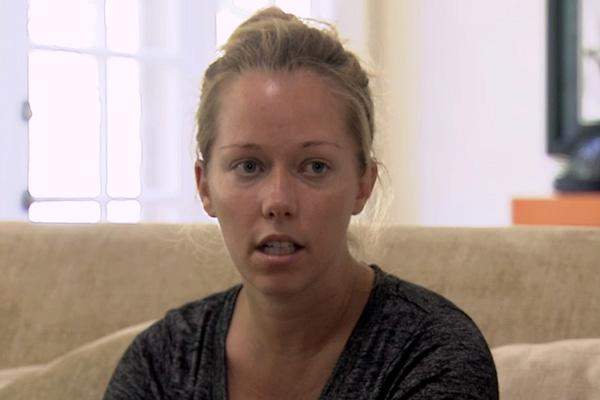 kendra-wilkinson-mom