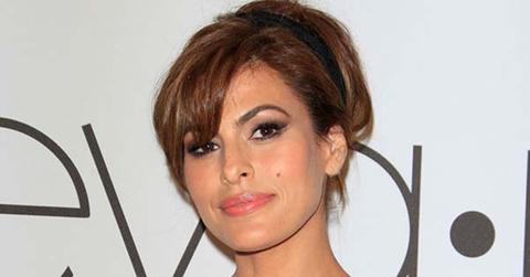 Eva Mendes looks stunning as she wears her own designs
