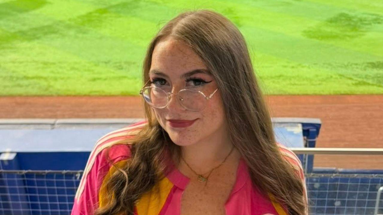 image of Summer Robert said she earned $20,000 for crushing a watermelon with her b------.