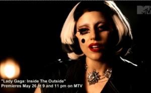 2011__09__Lady Gaga Sept7newsbt 300&#215;186.jpg