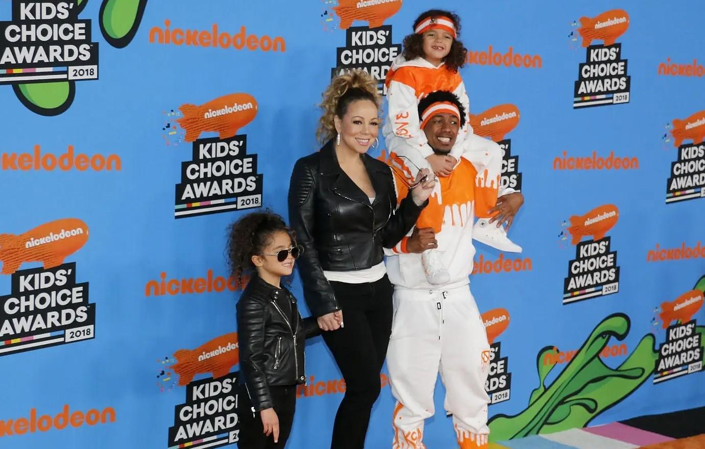 Mariah Carey and Nick Cannon Reunite at Kids' Choice Awards, Pose in  Matching Outfits With Twins on Red Carpet