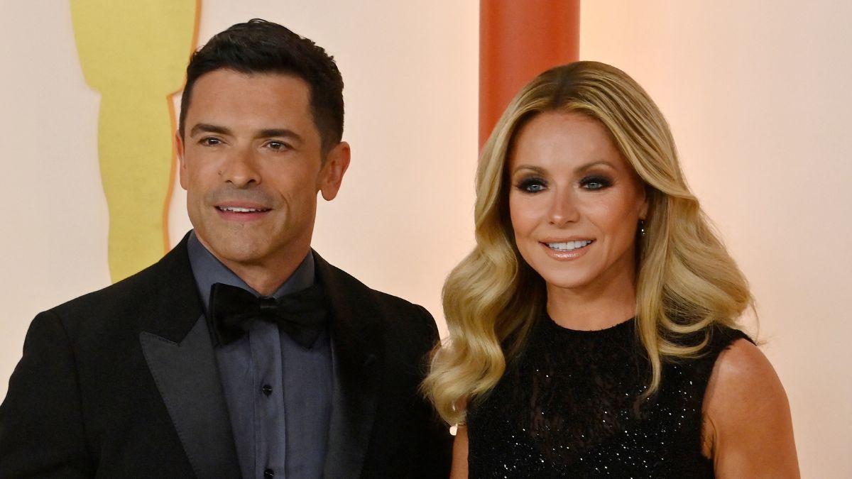 Image of Kelly Ripa and Mark Consuelos own an estimated $5.2 million property in the Hamptons.