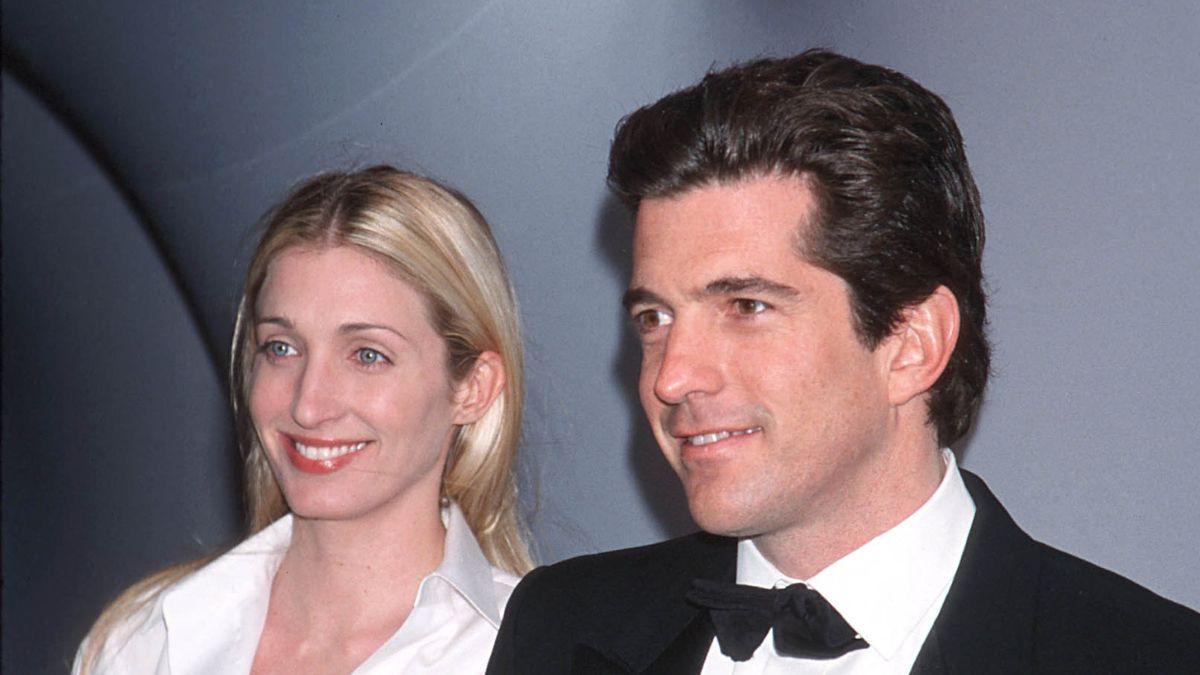 john f kennedy jr carolyn bessette kennedy relationship timeline