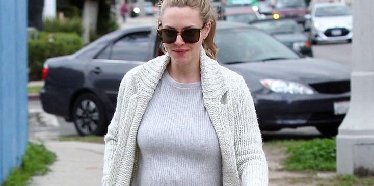 Amanda seyfried baby bump photos 04