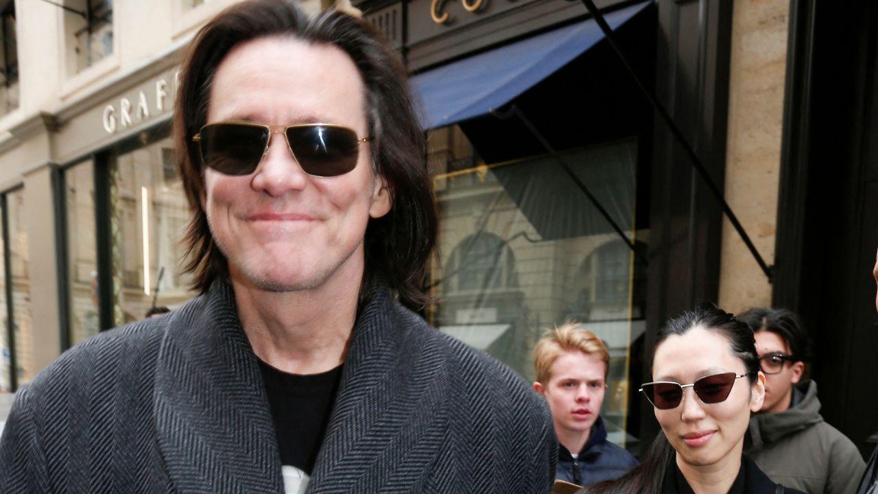 Image of Sources said Min Ah is 'gentle' as compared to Jim Carrey's other wives.