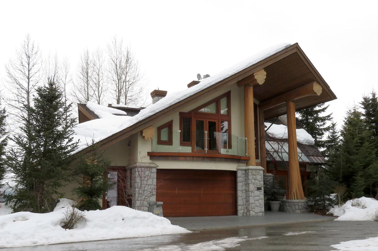 EXCLUSIVE: The Beckhams&#8217; multi million &#8216;ski in ski out&#8217; dream vacation rental in Whistler