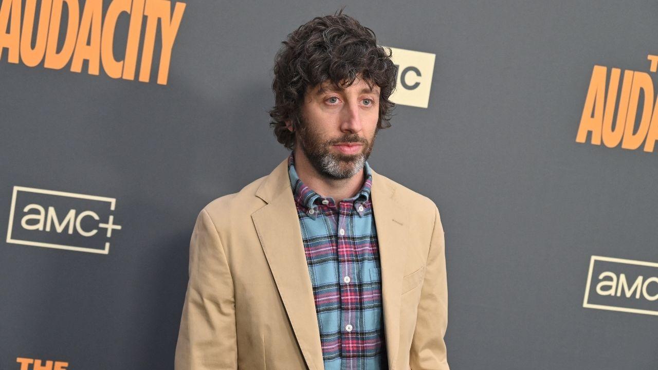 Photo of Simon Helberg