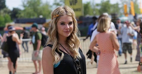 Ok_051413_shorts_ashley benson.jpg