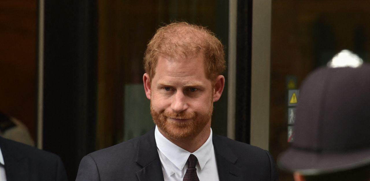 prince harry accused writing spare after losing security