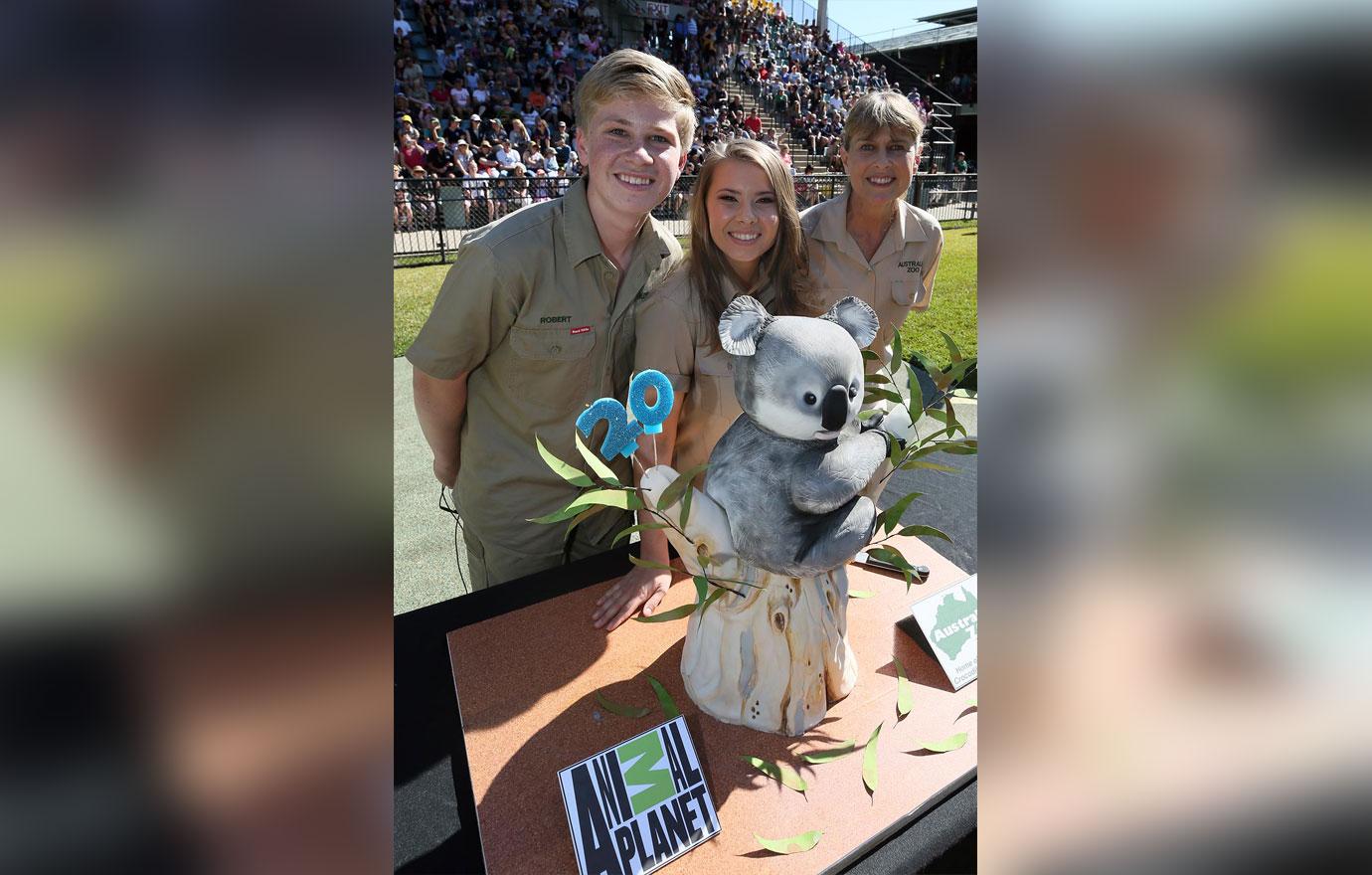 Bindi Irwin 20 Birthday Australia Zoo Pics 05