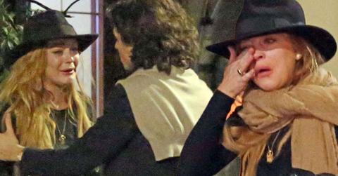 Lindsay lohan crying photos actress sobs london friends 01 10