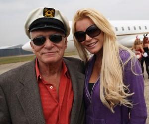 2011__06__Hugh_Hefner_Crystal_Harris_June14news 300×257.jpg