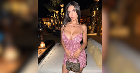 meet sara rosa sfamurri the glamour trailblazer inspiring a generation of creators