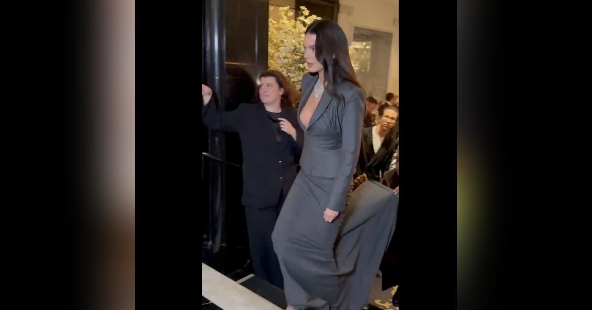 kendall jenner wears plunging met gala photos
