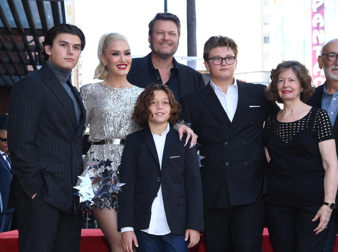 gwen stefani son excited hear blake sheltons christmas duet