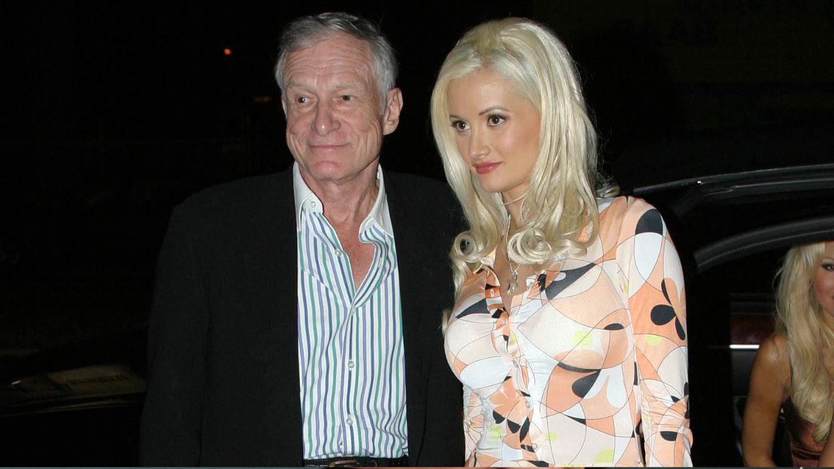 image of holly Madison and Hugh Hefner 