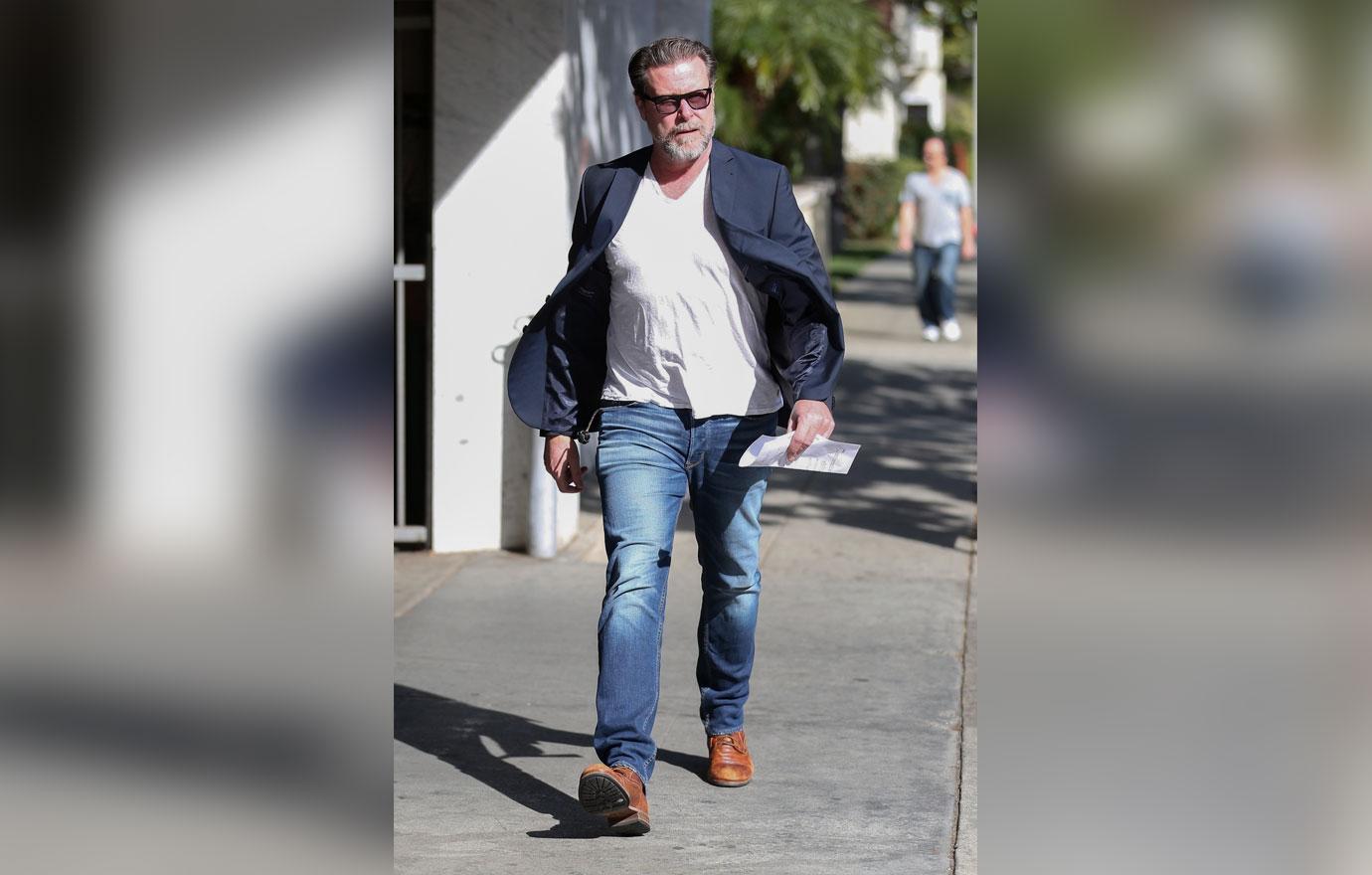 dean mcdermott visits lawyers office calls cops tori spelling 01