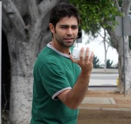 2010__05__235_Grenier_Adrian_a051810 265×300.jpg