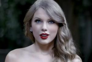 2011__10__Taylor Swift Wonderstruck Oct6ne 300×201.jpg