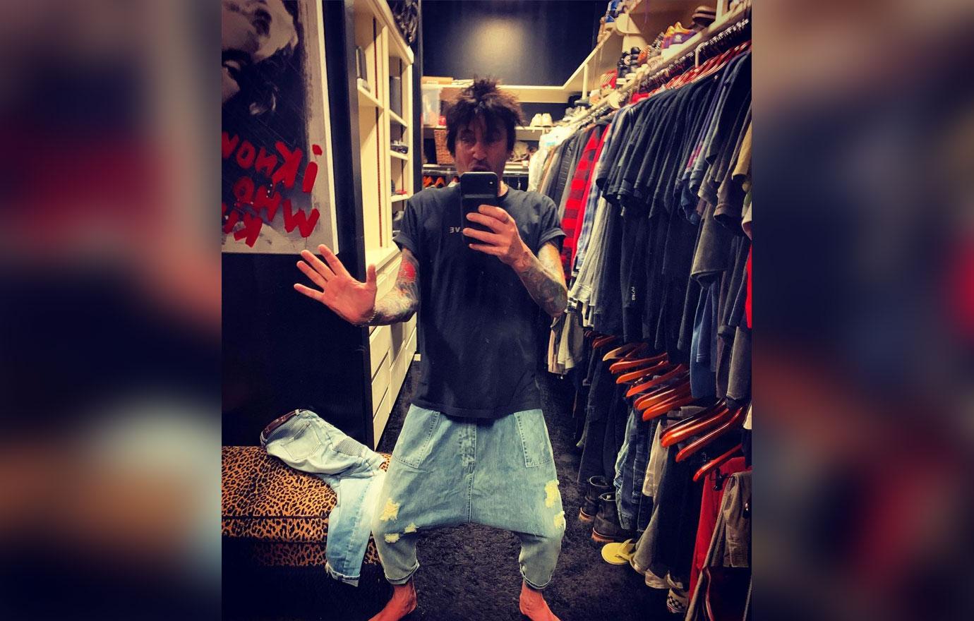 Inside Tommy Lee's Calabasas Crib Photos Of The California Mansion