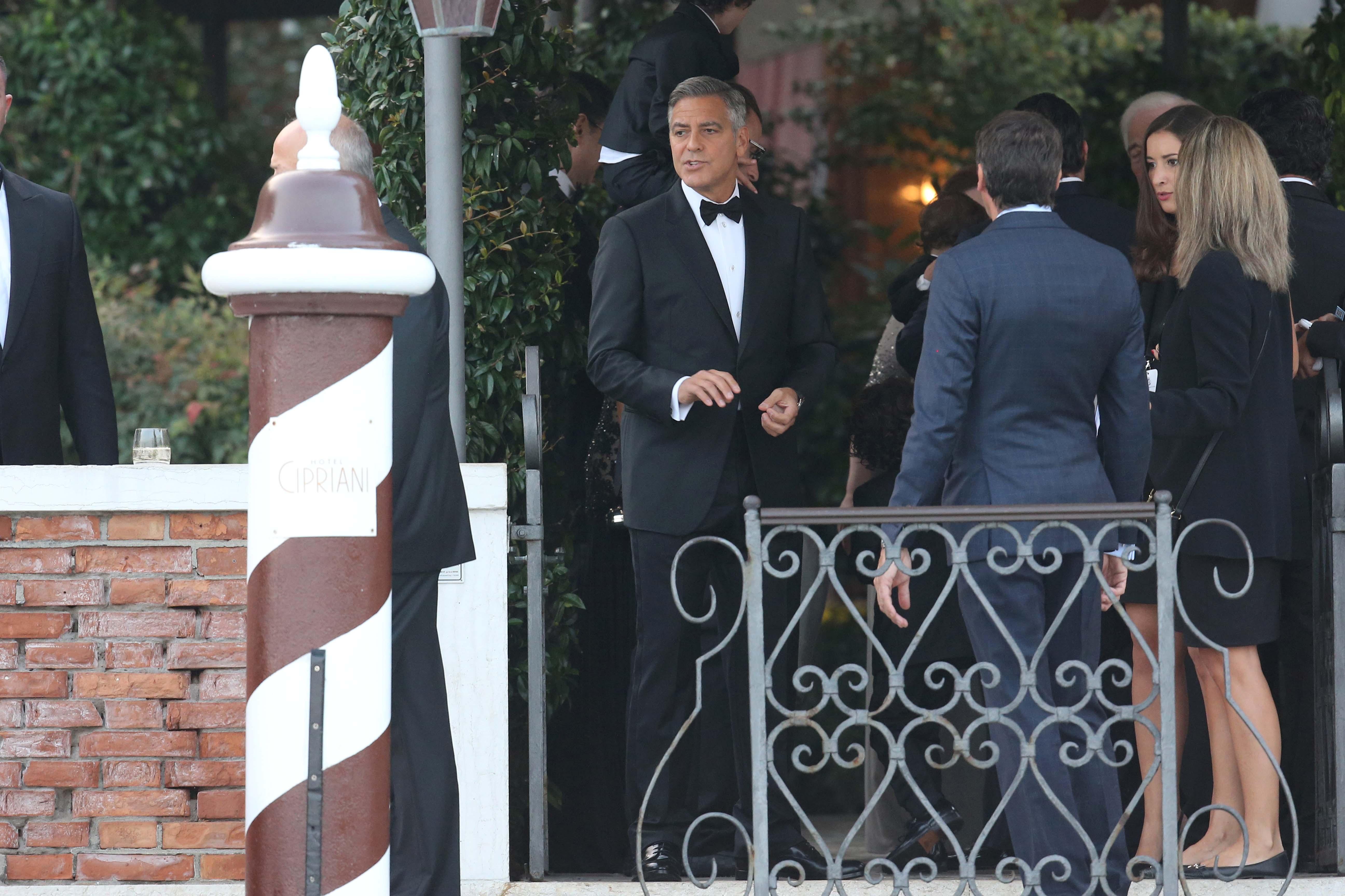 Celebrity arrivals at George Clooney and Amal Alamuddin&#8217;s wedding