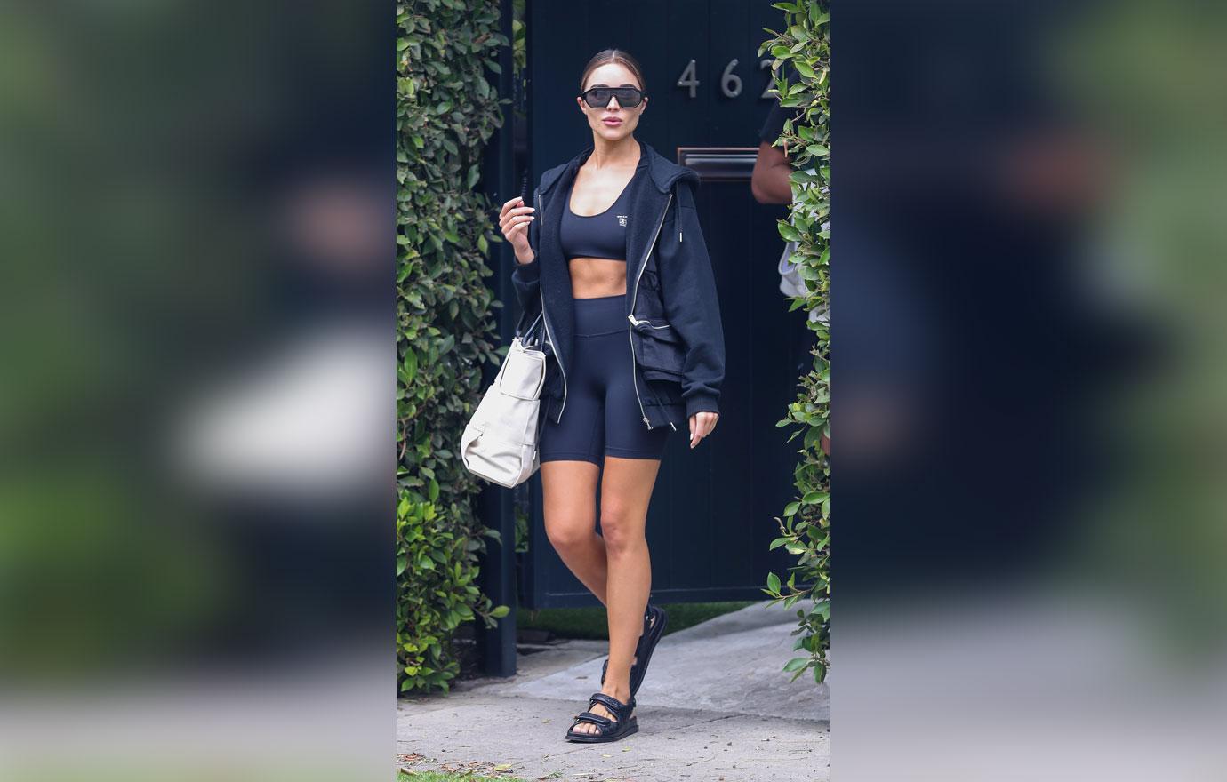 Olivia Culpo Wears On-Trend Bottega Veneta Sandals with Mom Jeans