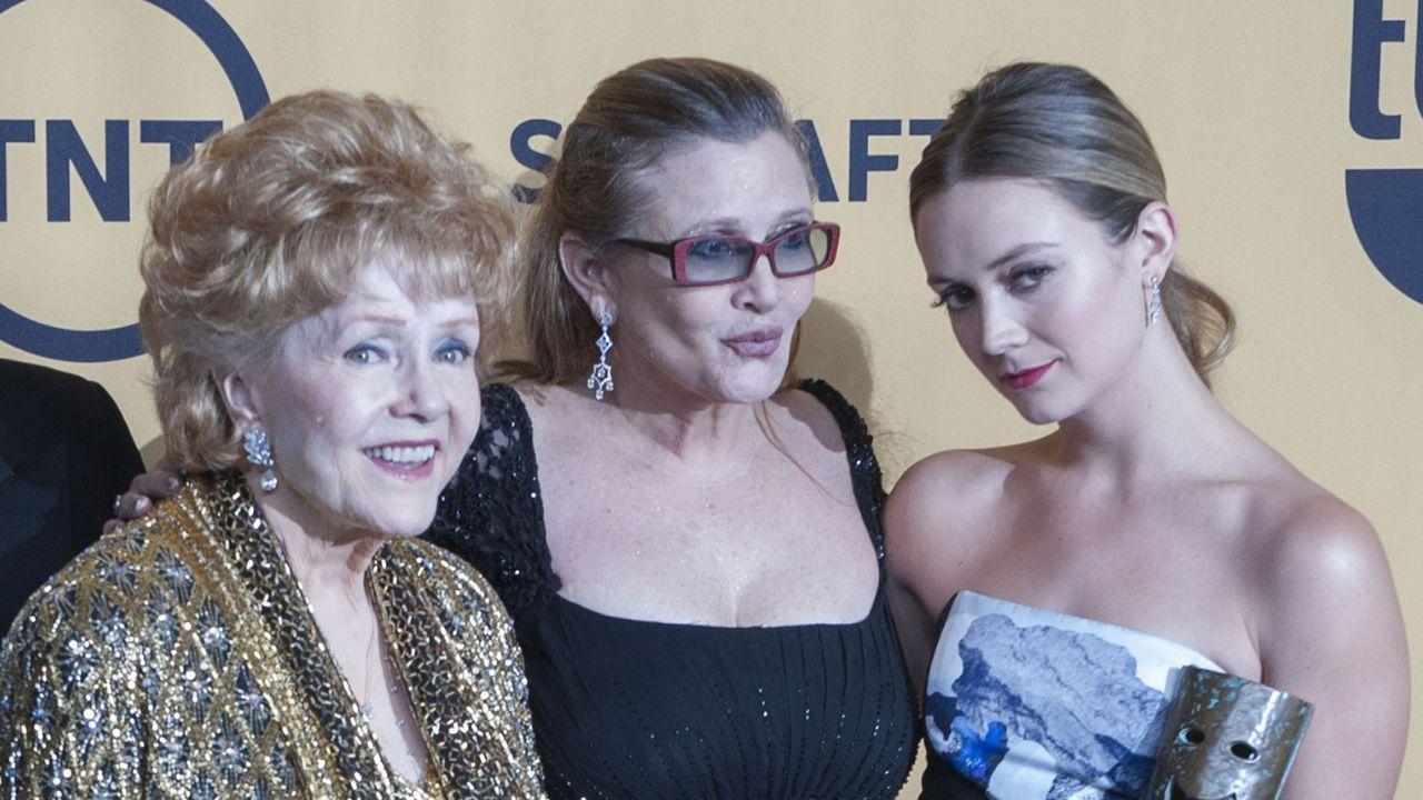 Image of Billie Lourd was 24 when she lost her mom and grandmother a day apart.