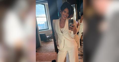 lauren sanchez racy bra