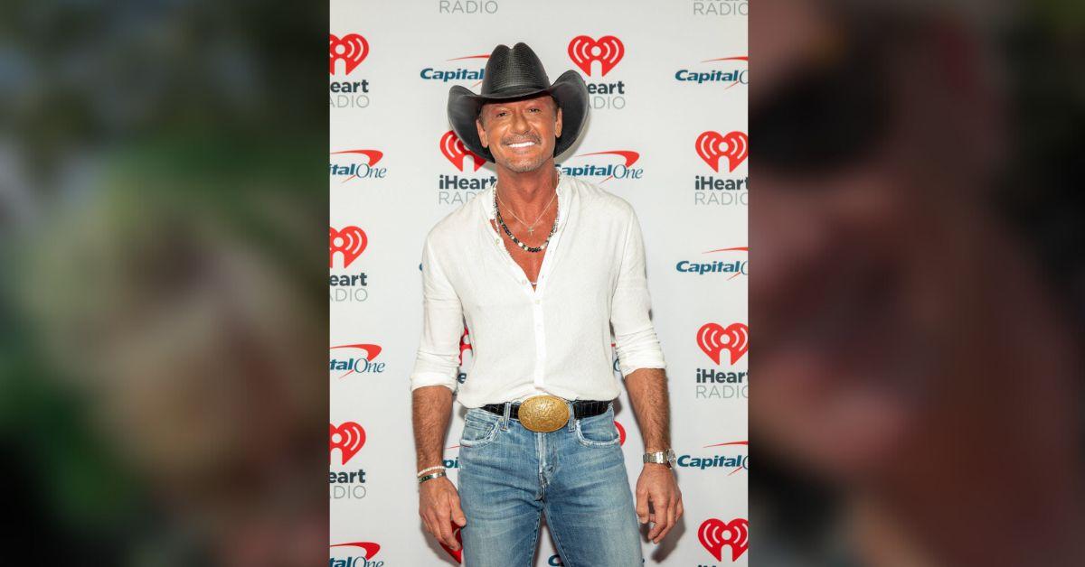Tim McGraw and Faith Hill Look Loved Up in Photo as He Uses a Cane