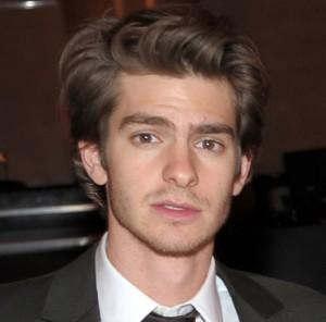 2010__12__Andrew_Garfield_Dec29news 300&#215;296.jpg