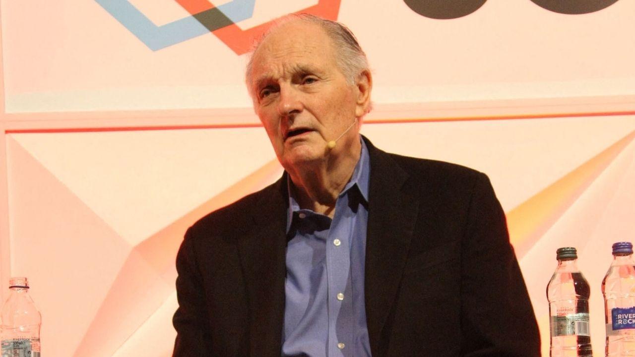 Photo of Alan Alda
