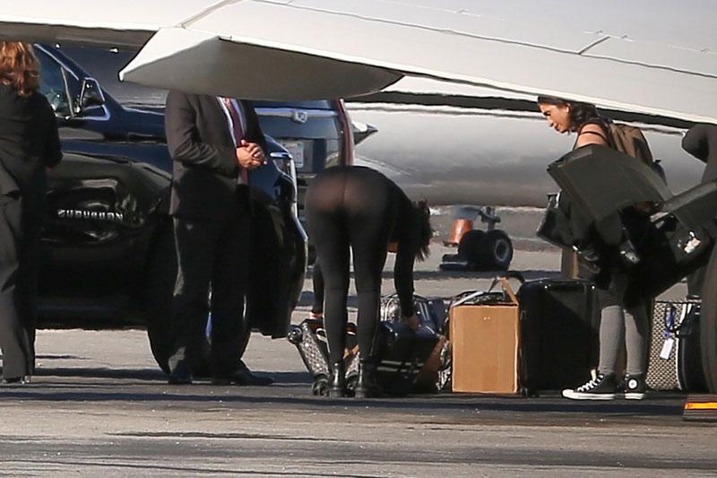 kris jenner naked leggings