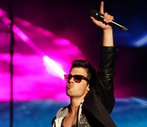 2010__09__Joe_Jonas_Sept27news 290×300.jpg