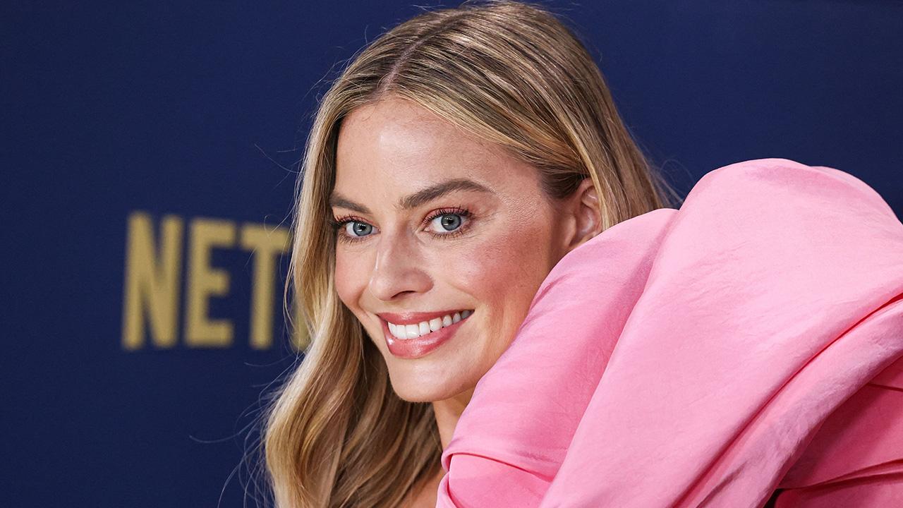 Photo of Margot Robbie said she and her husband, Tom Ackerley, make it a priority to spend time together.