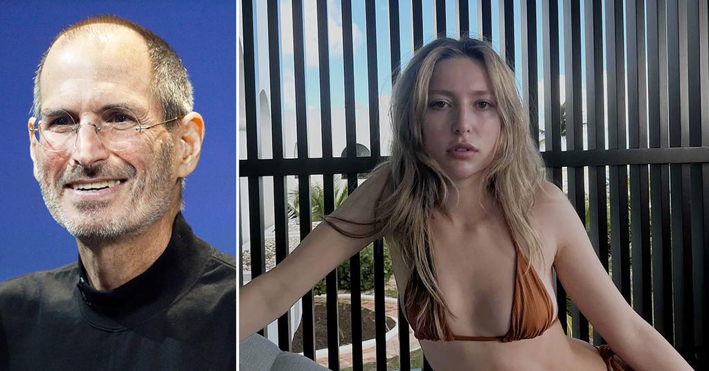 Steve Jobs’ Daughter Eve Posts Steamy Bikini Shots Pics