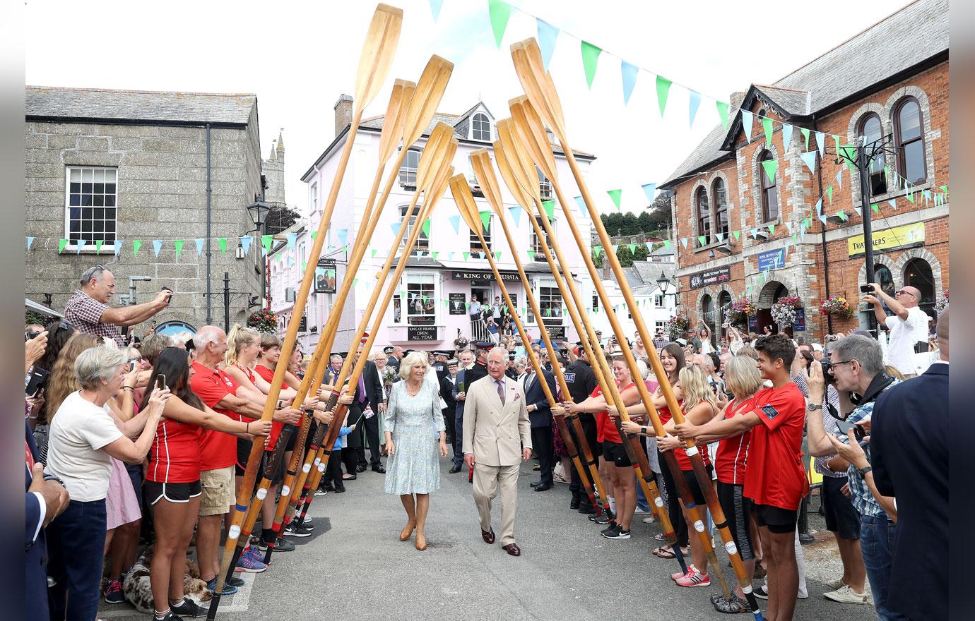 Prince charles camilla visit cornwall pics 03