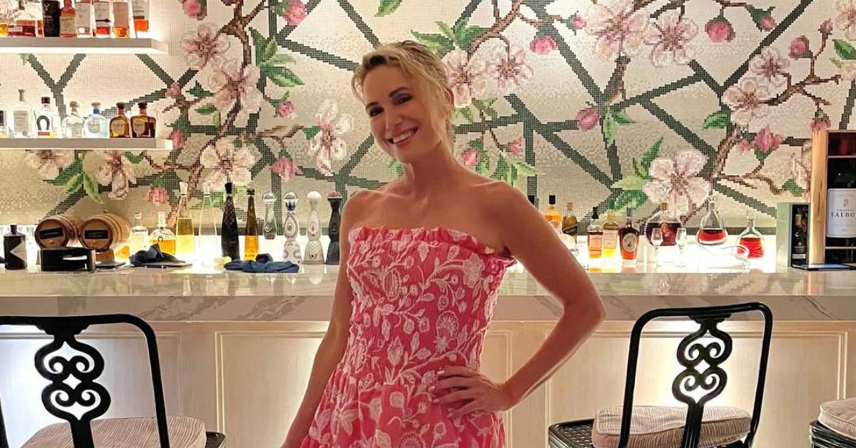 Photo of Amy Robach