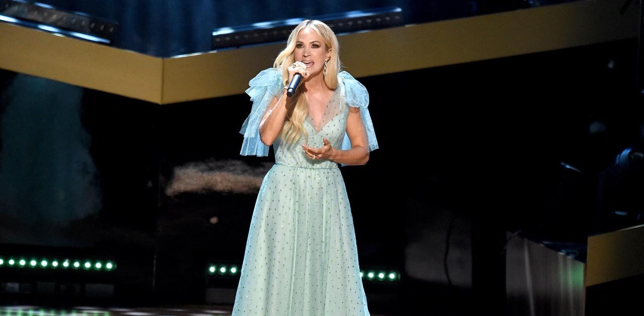 Carrie Underwood's Legs at CMT Music Awards Spark Debate