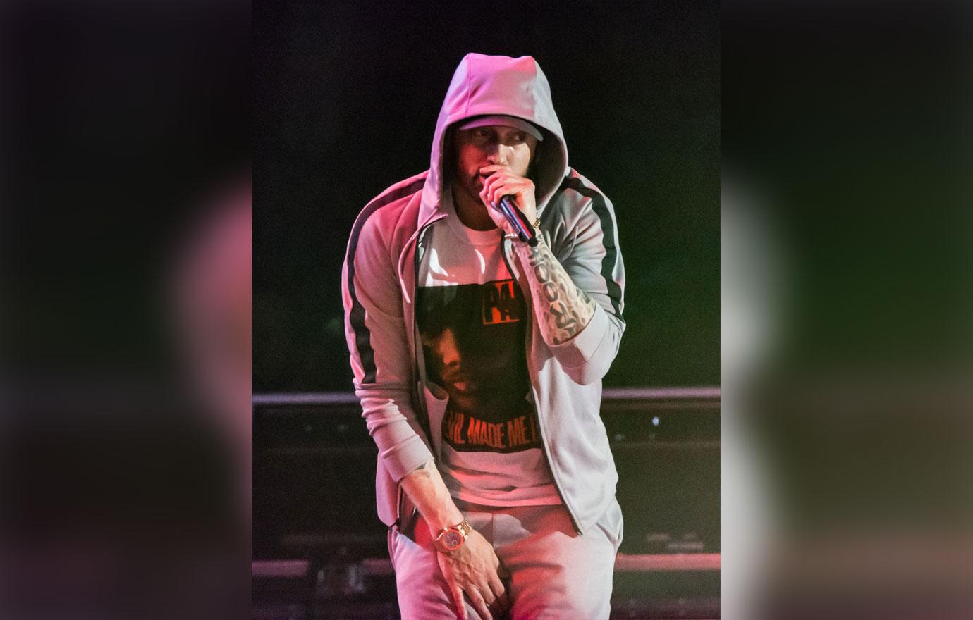 Eminem’s Fans Slam Him For Joking About Ariana Grande’s Concert Bombing