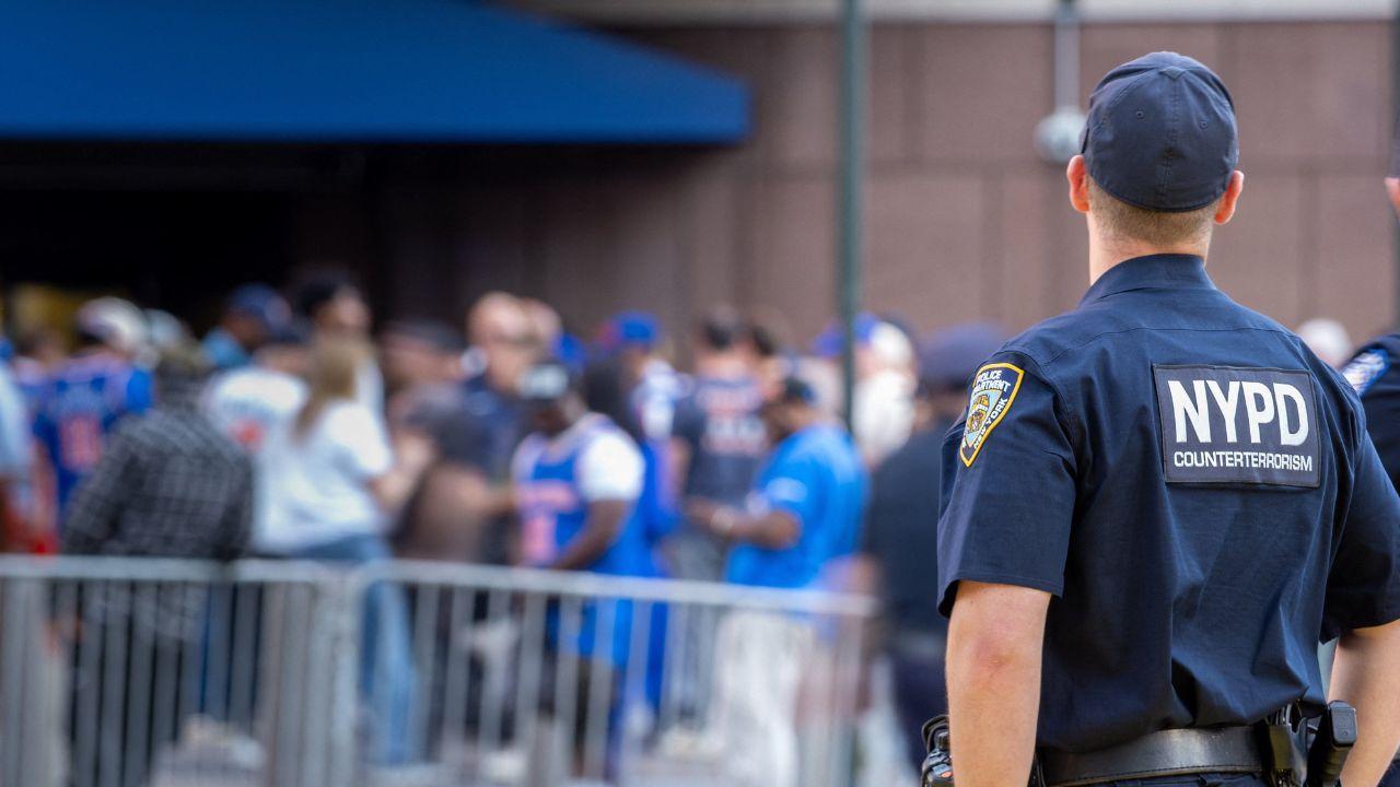Image of security at knicks game